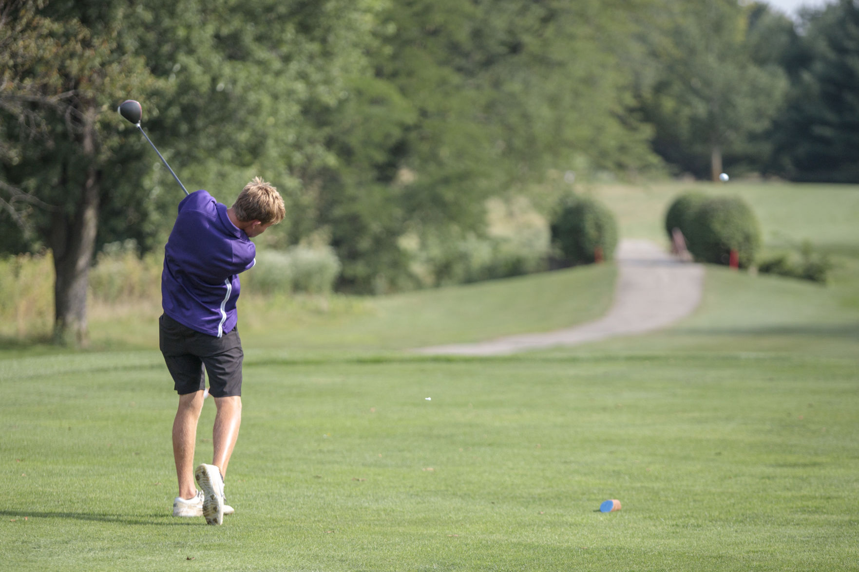 GALLERY-boys-golf-082620-13.jpg